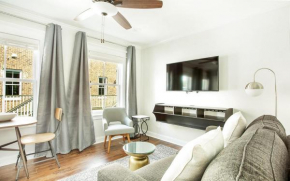 513 Liberty Main by Lucky Savannah